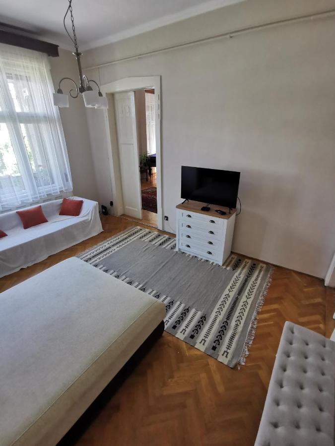 Antikvilla Apartman Szeged Bagian luar foto