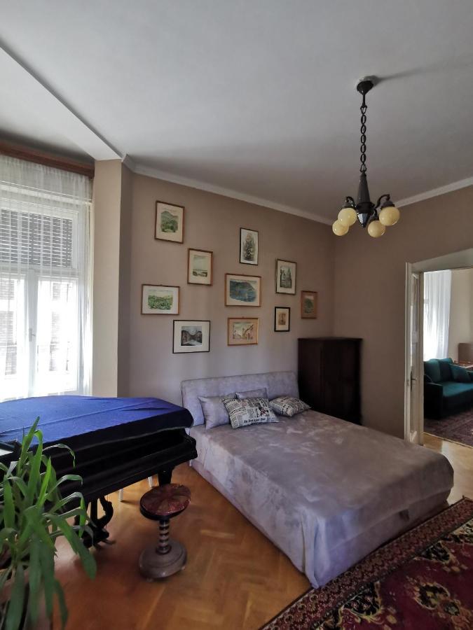 Antikvilla Apartman Szeged Bagian luar foto